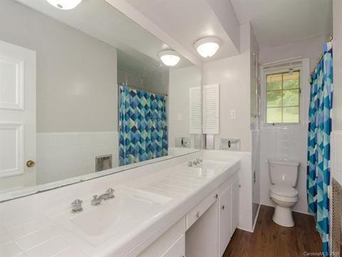 35 Maple St, Canton, NC 28716 photo 9