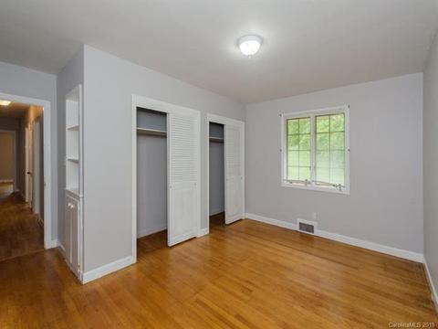 35 Maple St, Canton, NC 28716 photo 7