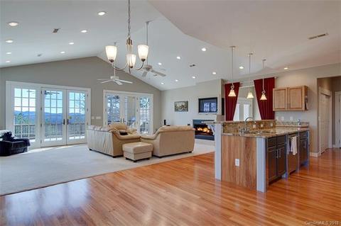 150 View Rd, Brevard, NC 28712 photo 4