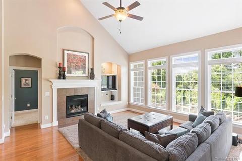 12610 Robert Walker Dr, Davidson, NC 28036 photo 11