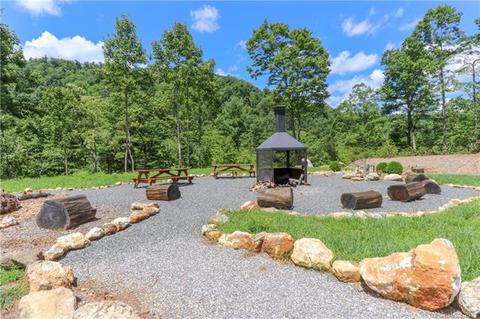 473 Bobcat Mountain Rd, Purlear, NC 28665 photo 4