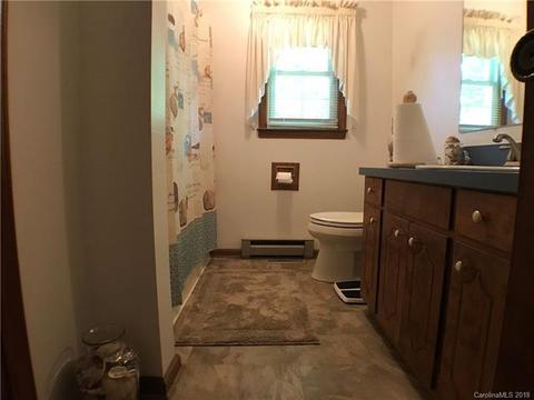 403 Willow St, Stanley, NC 28164 photo 9