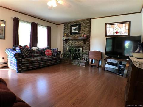 403 Willow St, Stanley, NC 28164 photo 5