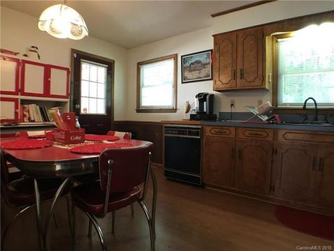403 Willow St, Stanley, NC 28164 photo 6