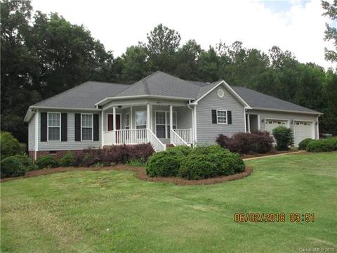 2425 Hough Rd, Lancaster, SC 29720 photo 1