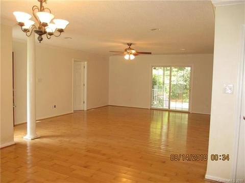 2425 Hough Rd, Lancaster, SC 29720 photo 5