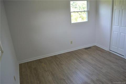 236 Pea Ridge Rd, Mill Spring, NC 28756 photo 7