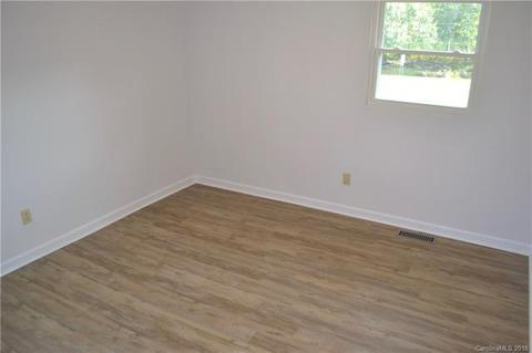 236 Pea Ridge Rd, Mill Spring, NC 28756 photo 6
