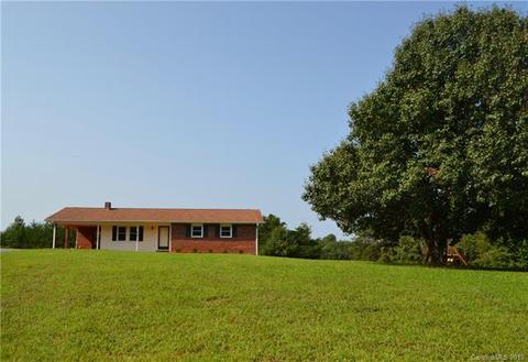 236 Pea Ridge Rd, Mill Spring, NC 28756 photo 4