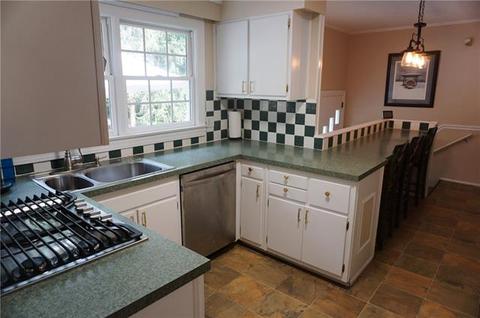 702 2nd Avenue Ne Pl NE, Conover, NC 28613 photo 16