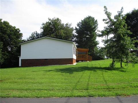 192 Emerald Ln, Hiddenite, NC 28636 photo 5
