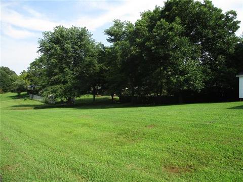 192 Emerald Ln, Hiddenite, NC 28636 photo 6