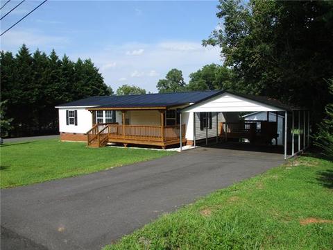 192 Emerald Ln, Hiddenite, NC 28636 photo 2