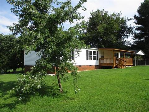 192 Emerald Ln, Hiddenite, NC 28636 photo 9