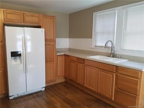511 Marsh St, Salisbury, NC 28144 photo 9
