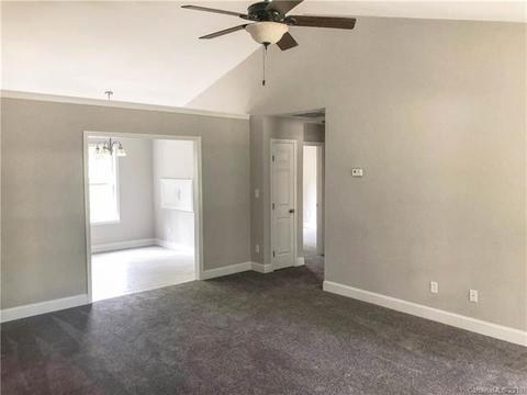 2101 Confederate St, Monroe, NC 28110 photo 3