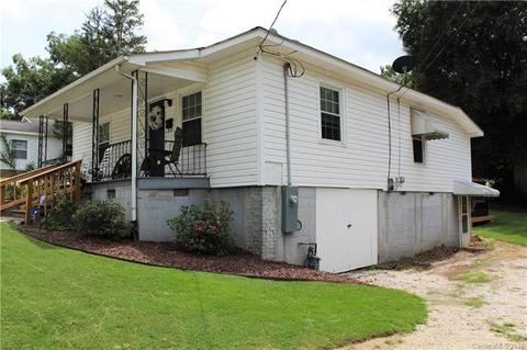 201 Forest St, Clover, SC 29710 photo 4
