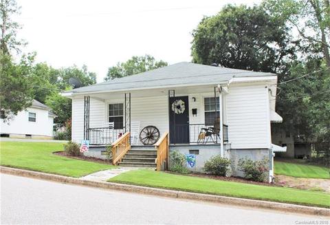 201 Forest St, Clover, SC 29710 photo 2