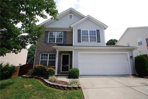 910 River Trail Rd, Lowell, NC 28098 photo 1
