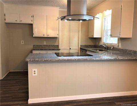 809 Mauney Rd, Stanley, NC 28164 photo 4
