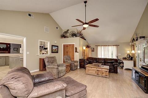 321 Pennigar Rd, Monroe, NC 28110 photo 4