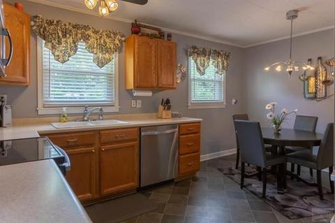 113 Pine St, Morganton, NC 28655 photo 11