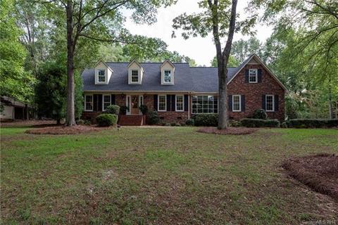 1832 Sardis Dr, Lancaster, SC 29720 photo 2