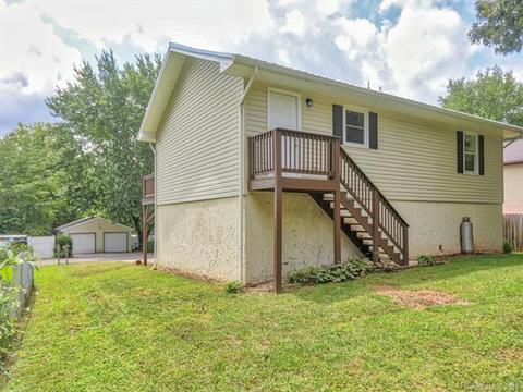 25 Heather Ct, Clyde, NC 28721 photo 4