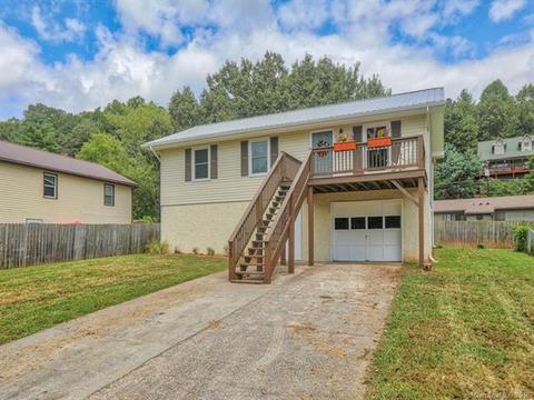 25 Heather Ct, Clyde, NC 28721 photo 1