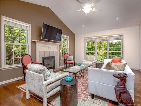 20 Ledgestone Dr, Fairview, NC 28730 photo 7