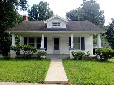 111 Cascade St, Morganton, NC 28655 photo 1