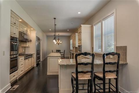 641 Laurel Heights Ln, Tryon, NC 28782 photo 4