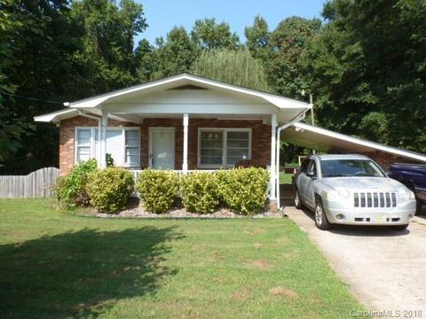 133 Pine Dr, Lowell, NC 28098 photo 1