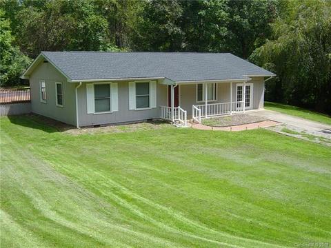 30 Christopher Ln, Sylva, NC 28779 photo 1