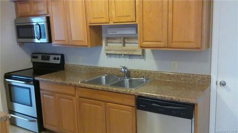 30 Christopher Ln, Sylva, NC 28779 photo 8