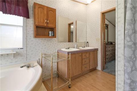 266 Evans Rd, Canton, NC 28716 photo 14
