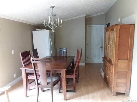 356 Gordon Rd, Saluda, NC 28773 photo 4