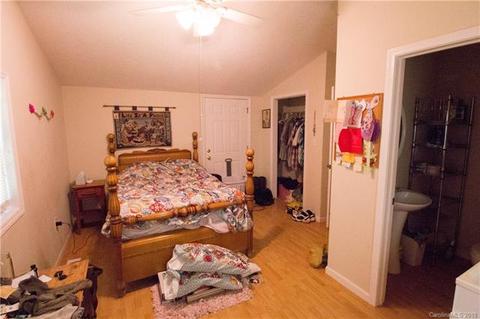 356 Gordon Rd, Saluda, NC 28773 photo 10