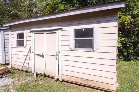356 Gordon Rd, Saluda, NC 28773 photo 14