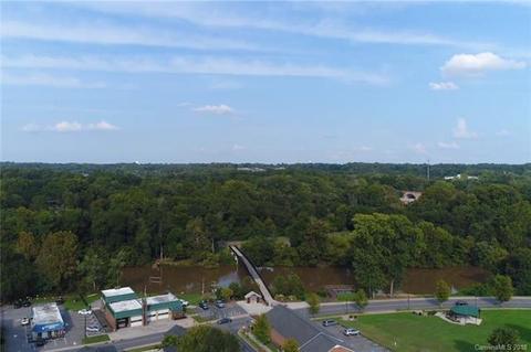 195 Front St, Cramerton, NC 28032 photo 2