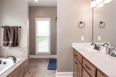 185 11th Street Pl, Conover, NC 28613 photo 15