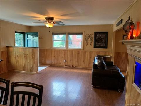415 3rd E St E, Oakboro, NC 28129 photo 4