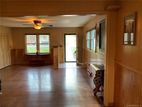 415 3rd E St E, Oakboro, NC 28129 photo 3