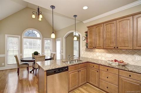 2720 Smith Field Dr, Monroe, NC 28110 photo 4