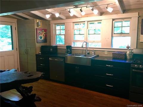 424 Wolf Laurel Rd, Mars Hill, NC 28754 photo 6