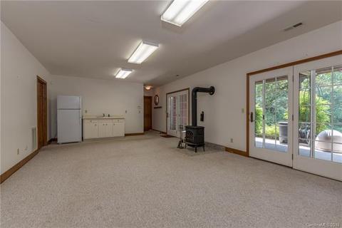 661 Henderson Rd, Tryon, NC 28782 photo 22