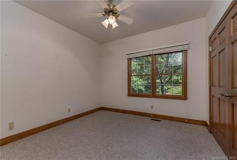 661 Henderson Rd, Tryon, NC 28782 photo 17