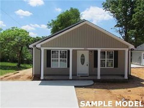 501 Spring St, Kannapolis, NC 28083 photo 1