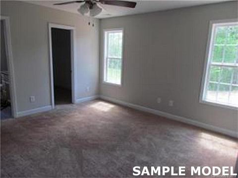 501 Spring St, Kannapolis, NC 28083 photo 4