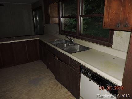 1005 Ashe Loop Rd, Sylva, NC 28779 photo 2
